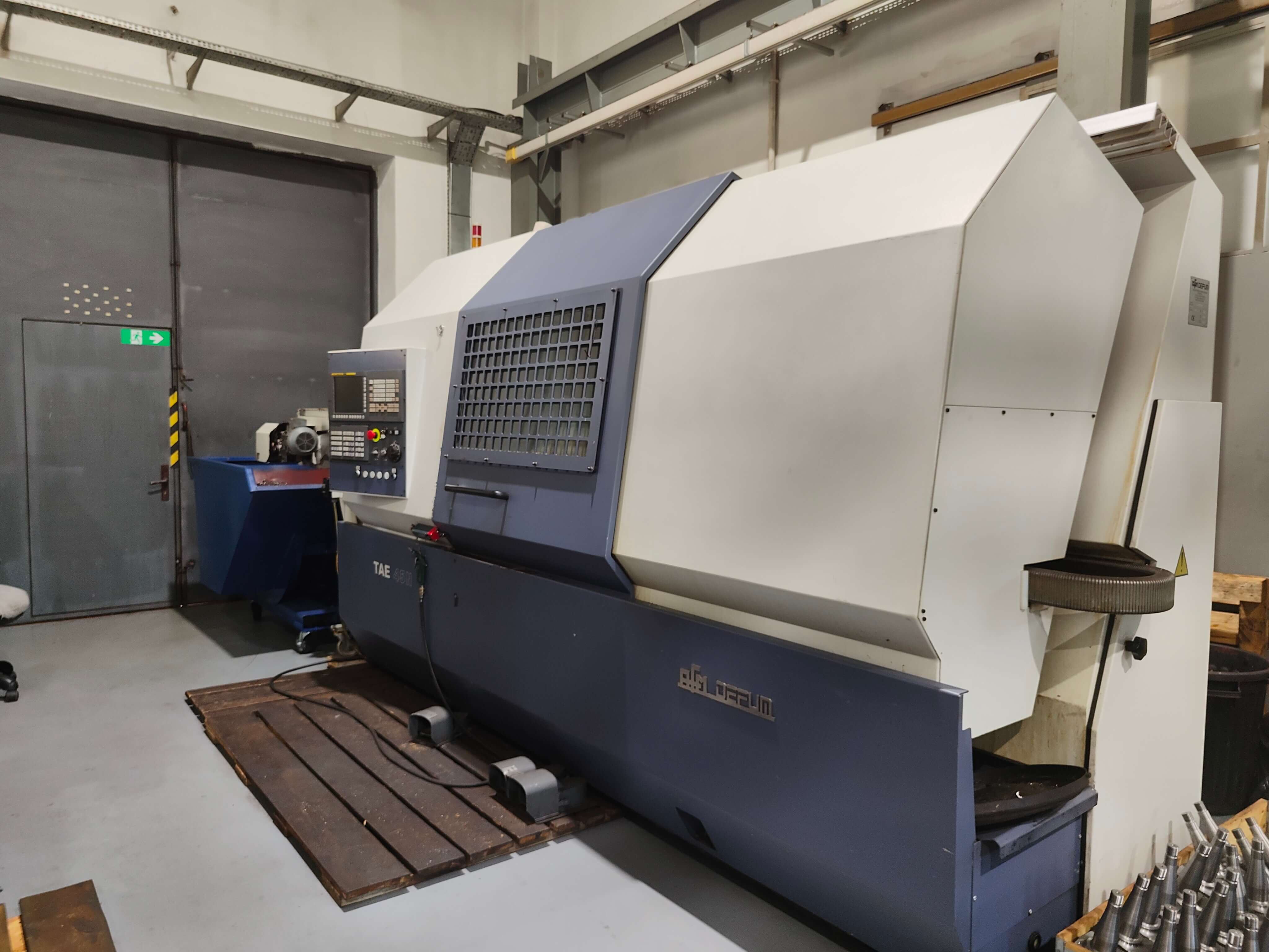Tokarka numerycznie sterowana TAE