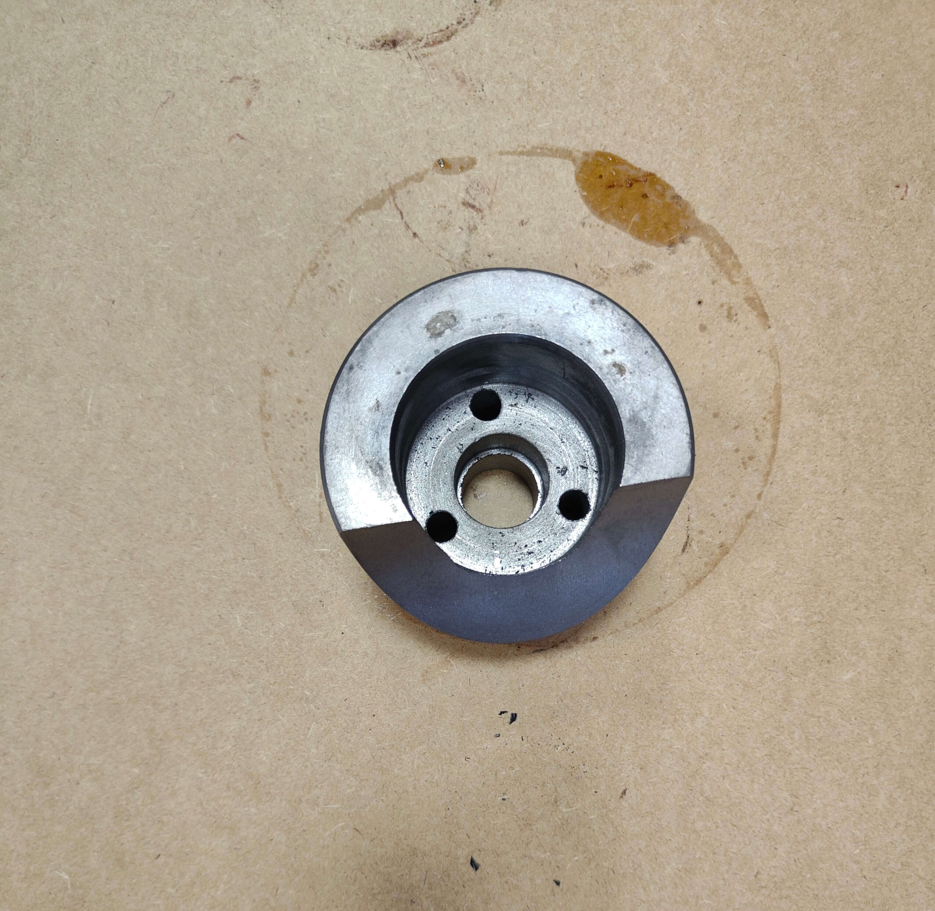 Tłok siłownika obrotu do koparki Ostrówek